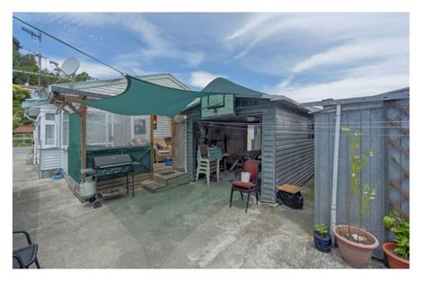 Photo of property in 60 Tahunanui Drive, Tahunanui, Nelson, 7011