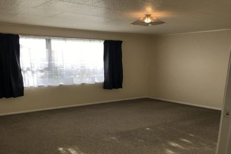 Photo of property in 5 Mataura Place, Clover Park, Auckland, 2019