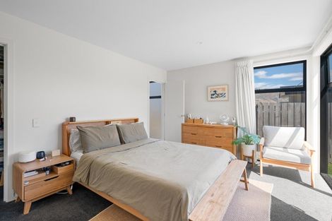 Photo of property in 2 The Heights Avenue, Wanaka, 9305