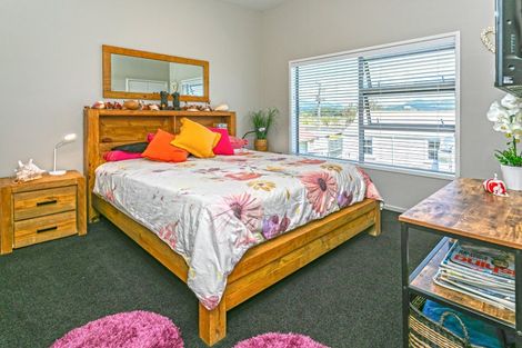 Photo of property in 336 Wharf Road, Coromandel, 3506