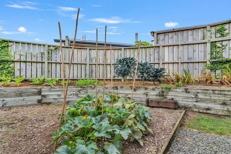 Photo of property in 114 Kaitemako Road South, Ohauiti, Tauranga, 3173