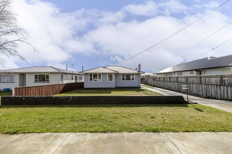 Photo of property in 237 Huatoki Street, Upper Vogeltown, New Plymouth, 4310