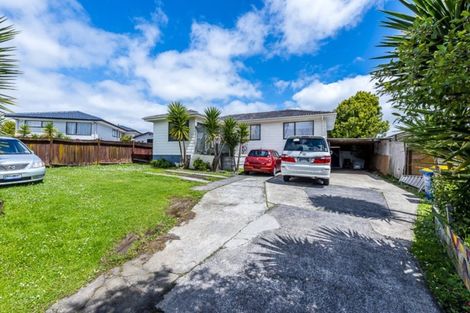 Photo of property in 8 Karepo Crescent, Ranui, Auckland, 0612