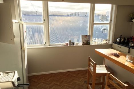 Photo of property in 19 Hania Street, Mount Victoria, Wellington, 6011