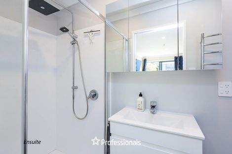 Photo of property in 45 Gillespies Road, Birchville, Upper Hutt, 5018