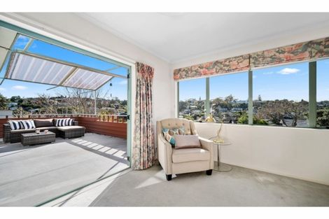 Photo of property in 42 Stapleford Crescent, Browns Bay, Auckland, 0630