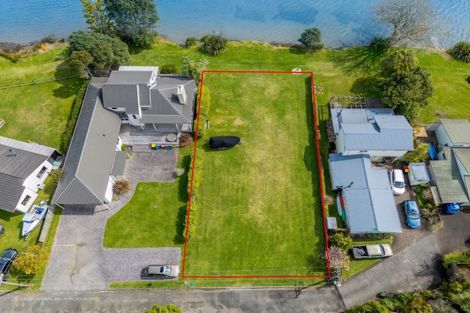 Photo of property in 20 Marquet Place, Tairua, 3508