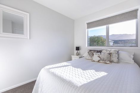 Photo of property in 41b Collins Avenue, Tawa, Wellington, 5028