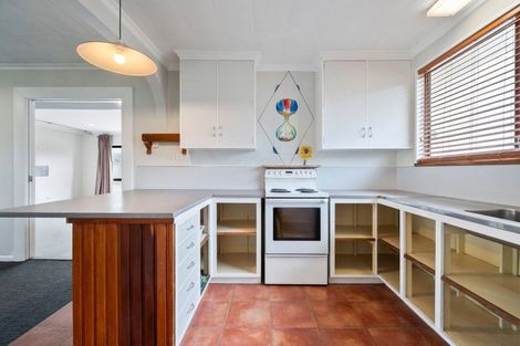 Photo of property in 24a Park Street, Foxton, 4814