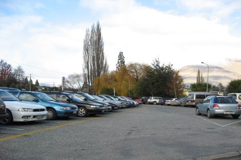 Photo of property in 15 Boundary Street, Queenstown, 9300