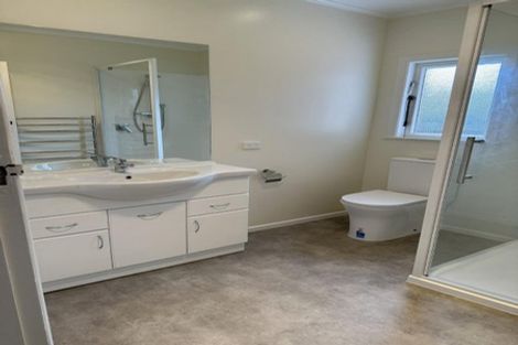 Photo of property in 75 Greenpark Road, Penrose, Auckland, 1061