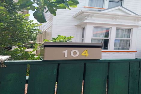 Photo of property in 104 Webb Street, Te Aro, Wellington, 6011