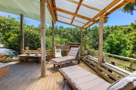 Photo of property in 950 Matakana Valley Road, Whangaripo, Wellsford, 0972