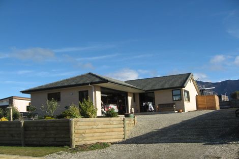 Photo of property in 12 Perrow Street, Wanaka, 9305