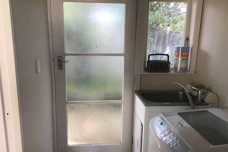 Photo of property in 40a Peach Road, Glenfield, Auckland, 0629