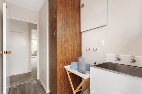 Photo of property in 1/39 Solomon Avenue, Redwood, Christchurch, 8051