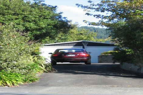 Photo of property in 18 Prouse Grove, Silverstream, Upper Hutt, 5019