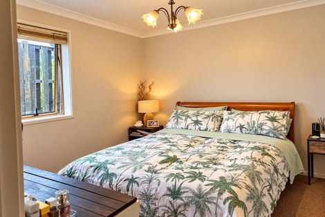 Photo of property in 25a Astley Avenue, New Lynn, Auckland, 0600