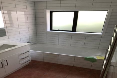 Photo of property in 29 Truby King Street, Merrilands, New Plymouth, 4312