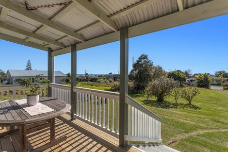 Photo of property in 27 Pakeha Street, Matata, Whakatane, 3194
