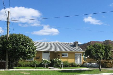 Photo of property in 11 Poplar Grove, Ebdentown, Upper Hutt, 5018