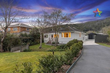 Photo of property in 17 Tawhai Street, Stokes Valley, Lower Hutt, 5019