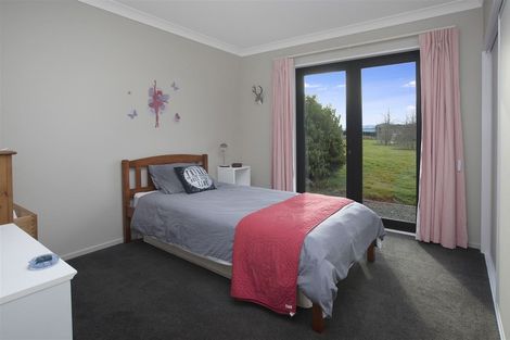 Photo of property in 83 Brackenfield Downs Road, Fernside, Rangiora, 7471