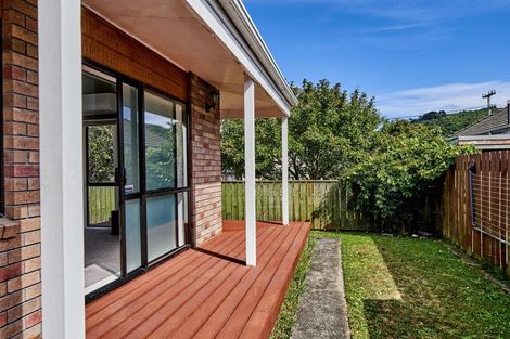 Photo of property in 15 Burcham Street, Taita, Lower Hutt, 5011