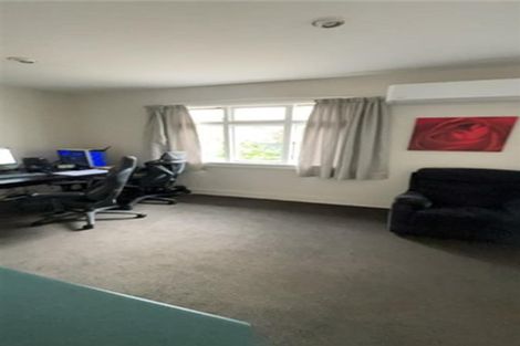 Photo of property in 76 Retreat Road, Avonside, Christchurch, 8061