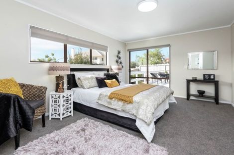 Photo of property in 2/26 Simmental Crescent, Somerville, Auckland, 2014