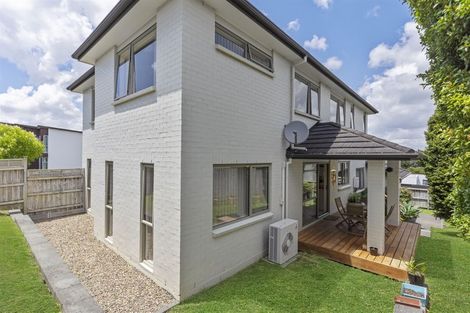 Photo of property in 30 Bellagio Way, Flat Bush, Auckland, 2019