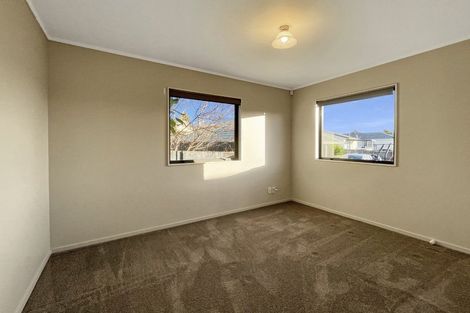 Photo of property in 8 Kopu Place, Clendon Park, Auckland, 2103