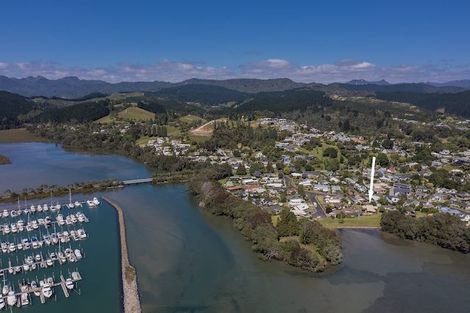 Photo of property in 203 Moana Anu Anu Avenue, Whangamata, 3620