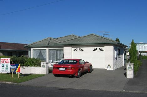 Photo of property in 32a Alice Avenue, Orewa, 0931