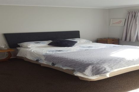 Photo of property in 16 Buckingham Street, Melrose, Wellington, 6023