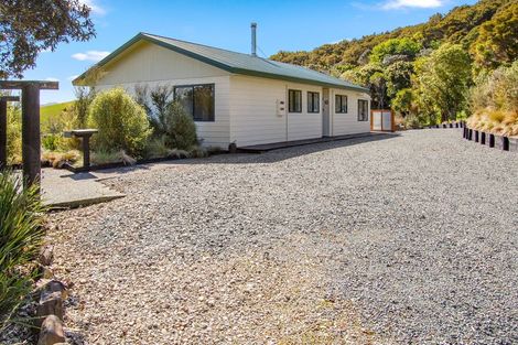 Photo of property in 598a Oneriri Road, Kaiwaka, 0573