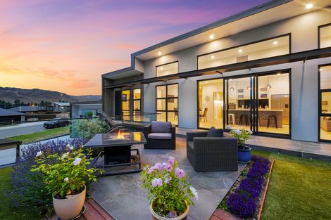 Photo of property in 8 Meyer Street, Alexandra, 9320