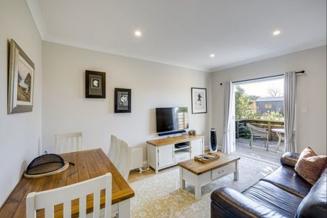 Photo of property in 461 Saint Georges Road, Havelock North, 4130