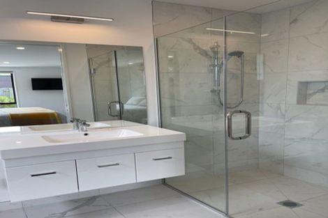 Photo of property in 21 Red Cottage Drive, Lake Hayes, Queenstown, 9304