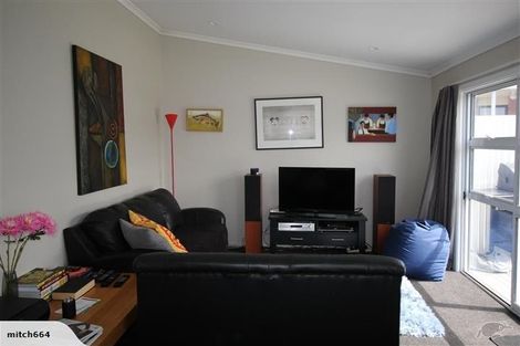 Photo of property in 42 Bathgate Street, South Dunedin, Dunedin, 9012