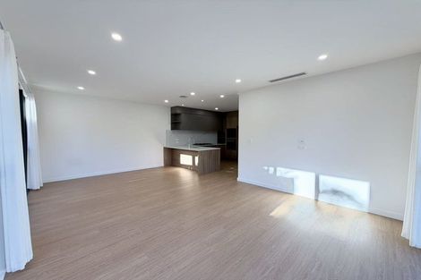 Photo of property in 13a King Richard Place, Browns Bay, Auckland, 0630