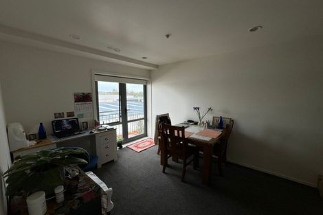 Photo of property in 4s/10 Crown Lynn Place, New Lynn, Auckland, 0600