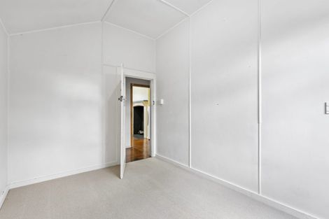 Photo of property in 19 Ward Street, Palmerston North, 4414