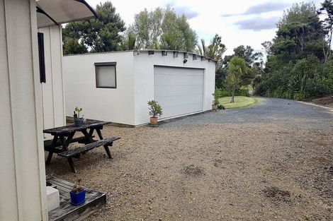 Photo of property in 1147 Kaiwaka-mangawhai Road, Mangawhai, 0975