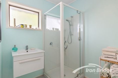 Photo of property in 1/36 Aeroview Drive, Beach Haven, Auckland, 0626