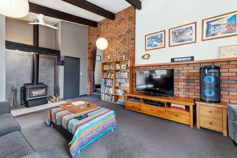 Photo of property in 10 Neri Crescent, Pomare, Rotorua, 3015