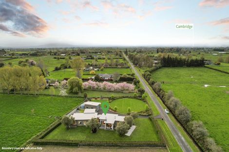 Photo of property in 96 Benn Road, Cambridge, 3495