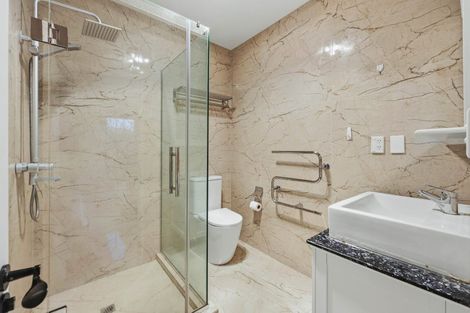 Photo of property in 45a Bradbury Road, Botany Downs, Auckland, 2010