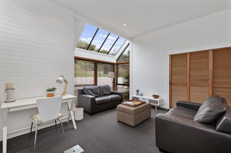 Photo of property in 7 Chaston Close, Westmorland, Christchurch, 8025