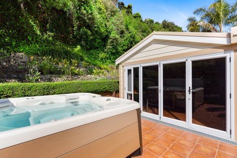 Photo of property in 161 Milton Road, Bluff Hill, Napier, 4110